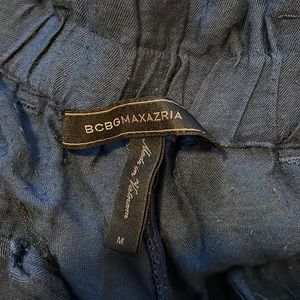 BCBGMAXAZRIA - Navy Paperbag Shorts - Medium